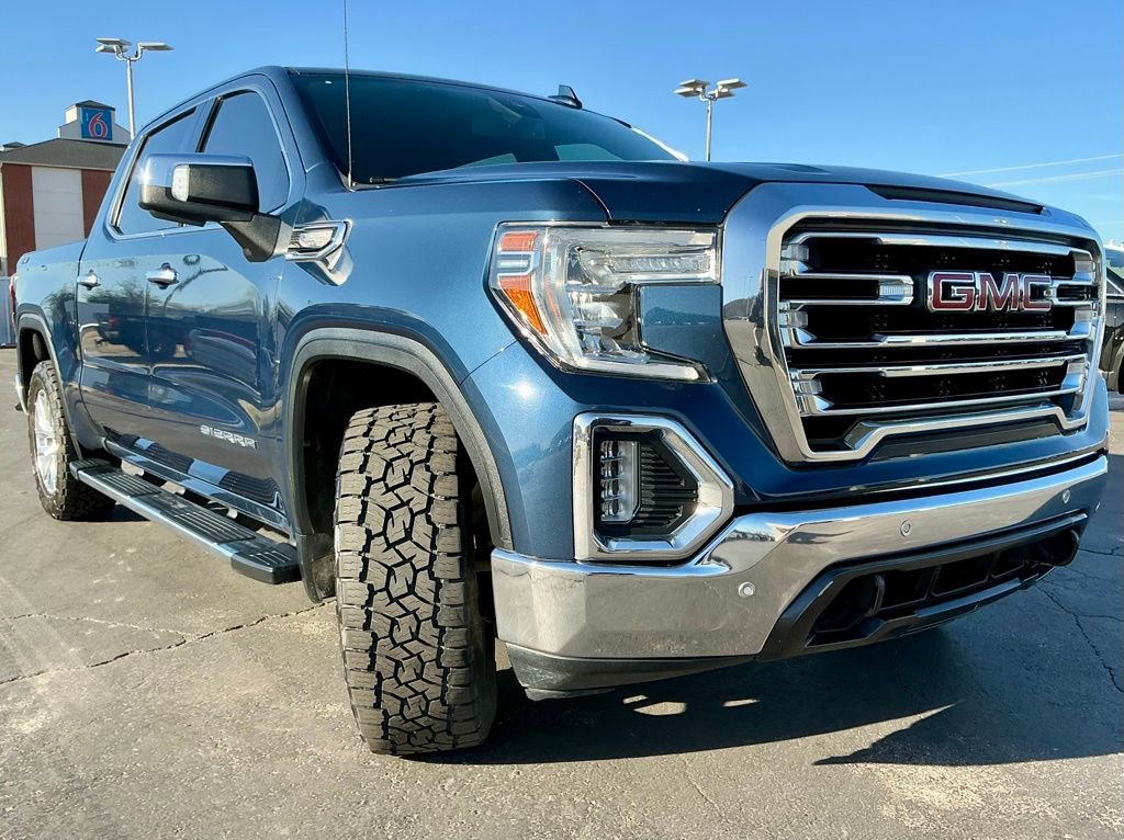 Used 2021 GMC Sierra 1500 SLT AWD/4WD image 3