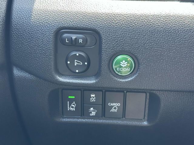 Used 2025 Honda Ridgeline Sport image 24