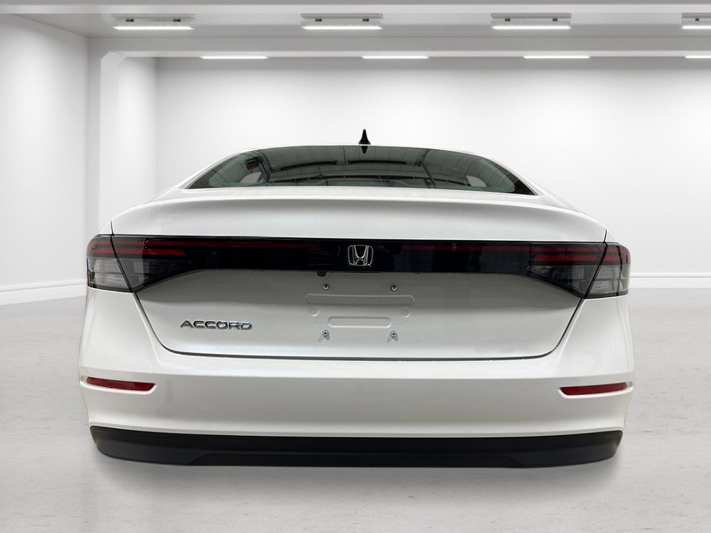 New 2025 Honda Accord SE image 4