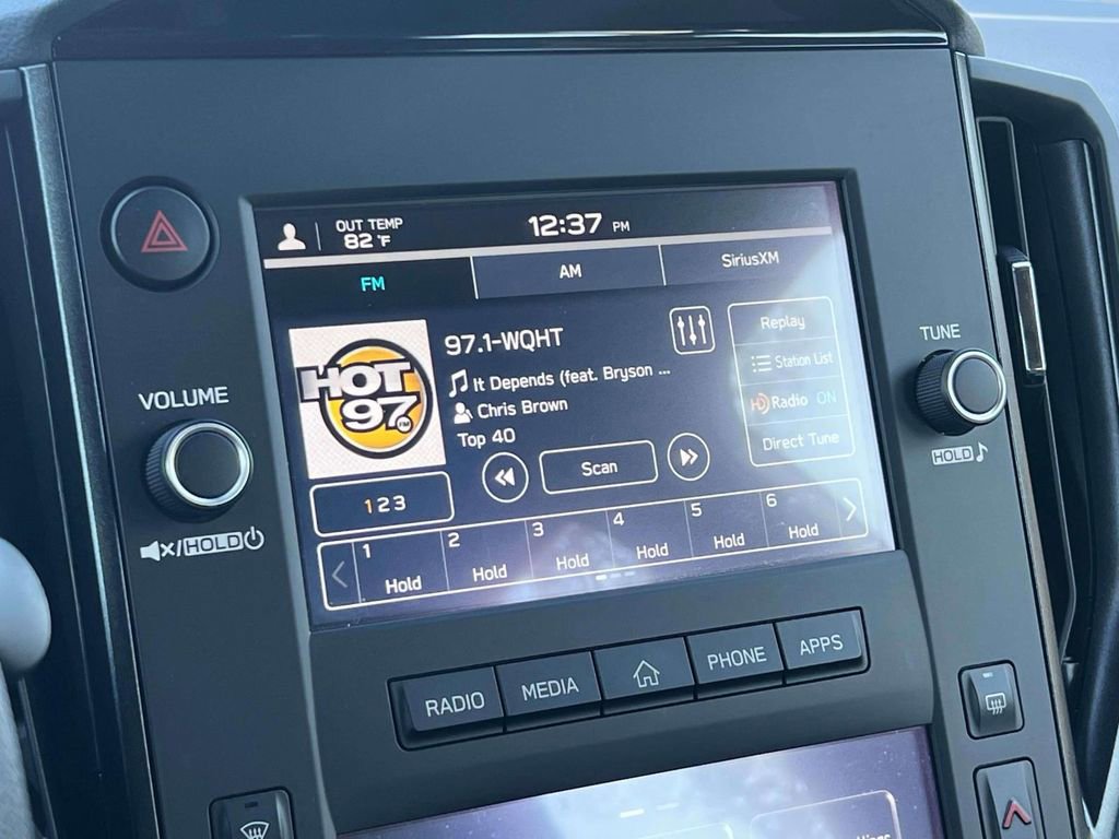 Certified 2025 Subaru Forester image 21