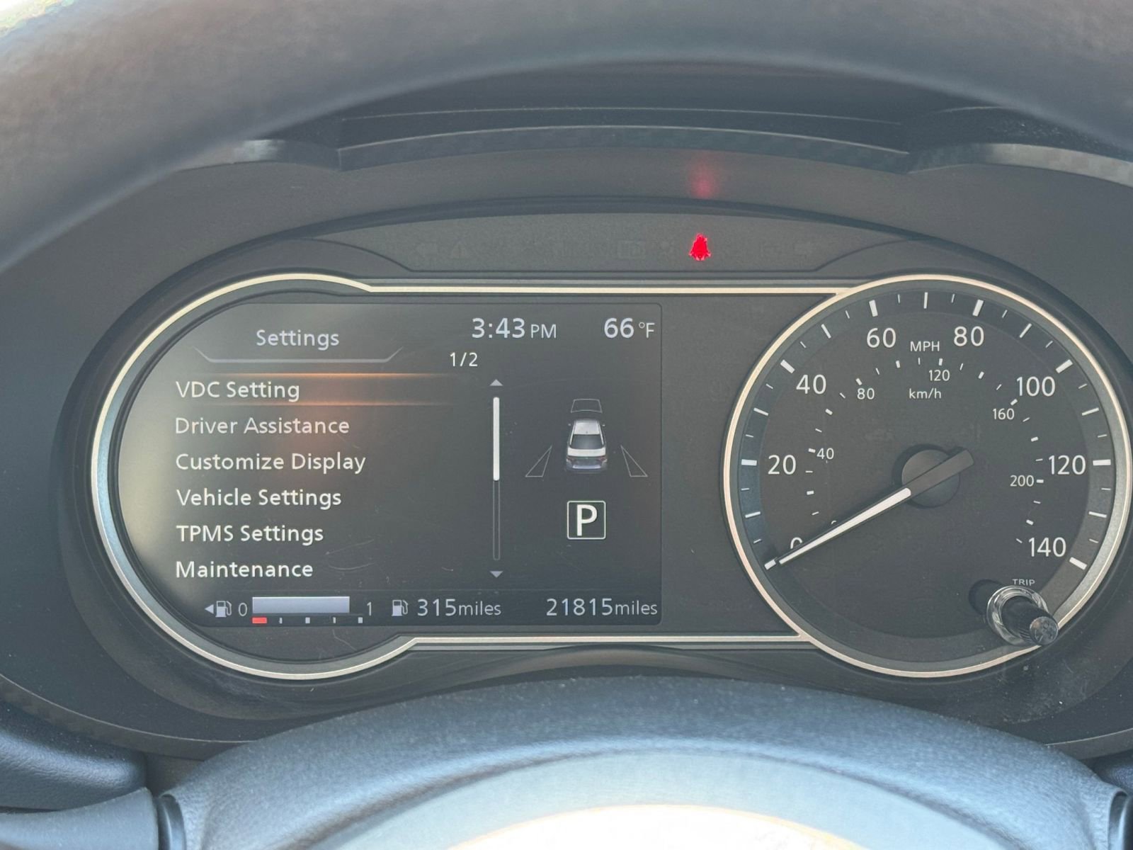 Used 2025 Nissan Versa SV image 36