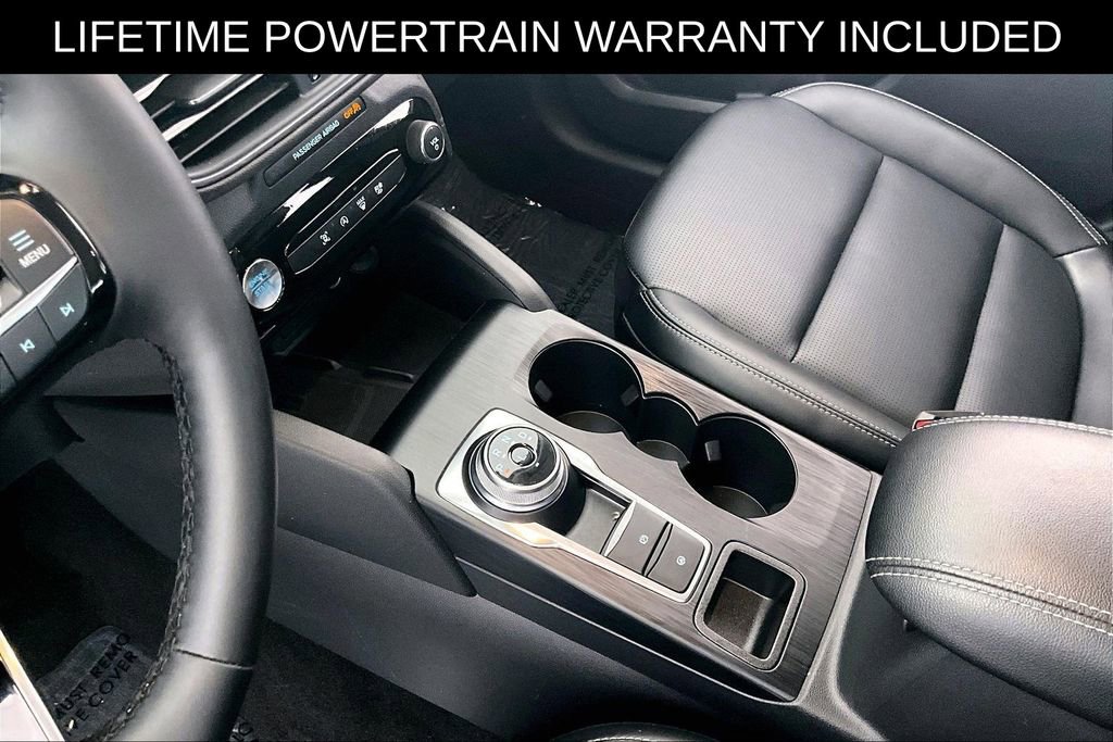 Used 2025 Ford Escape Platinum AWD/4WD image 18