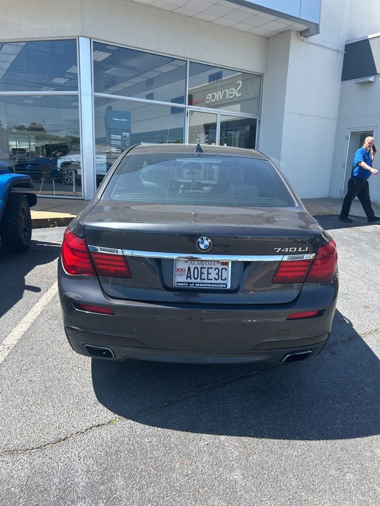 Used 2015 BMW 740Li image 5