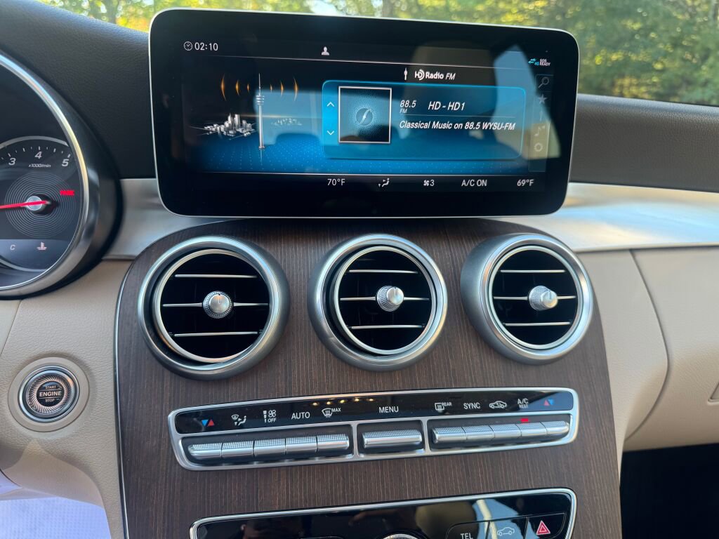Certified 2020 Mercedes-Benz C 300 4MATIC Sedan image 11