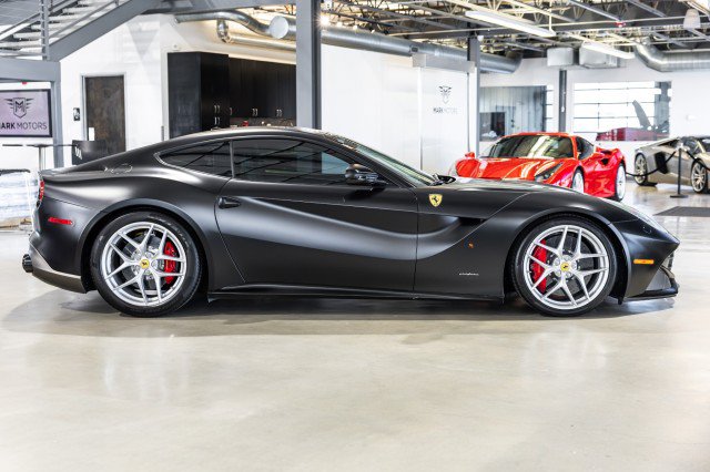 Used 2014 Ferrari F12 Berlinetta RWD image 7