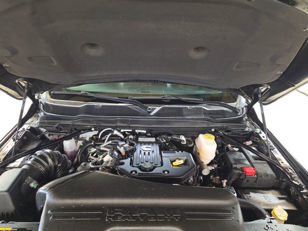 New 2026 RAM 5500 Tradesman AWD/4WD image 8