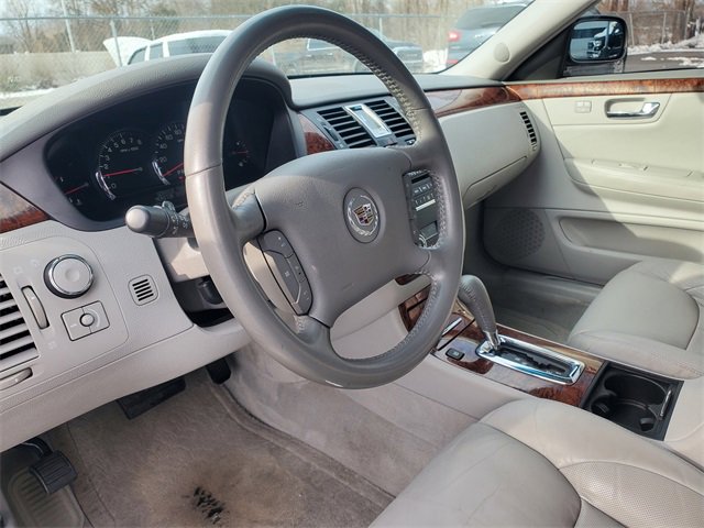 Used 2006 Cadillac DTS w/ Sun And Sound Package image 17