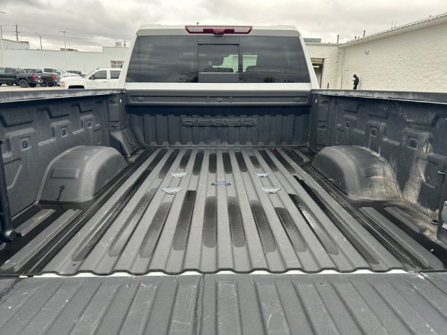 Used 2024 GMC Sierra 2500 Denali w/ Denali Reserve Package AWD/4WD image 17
