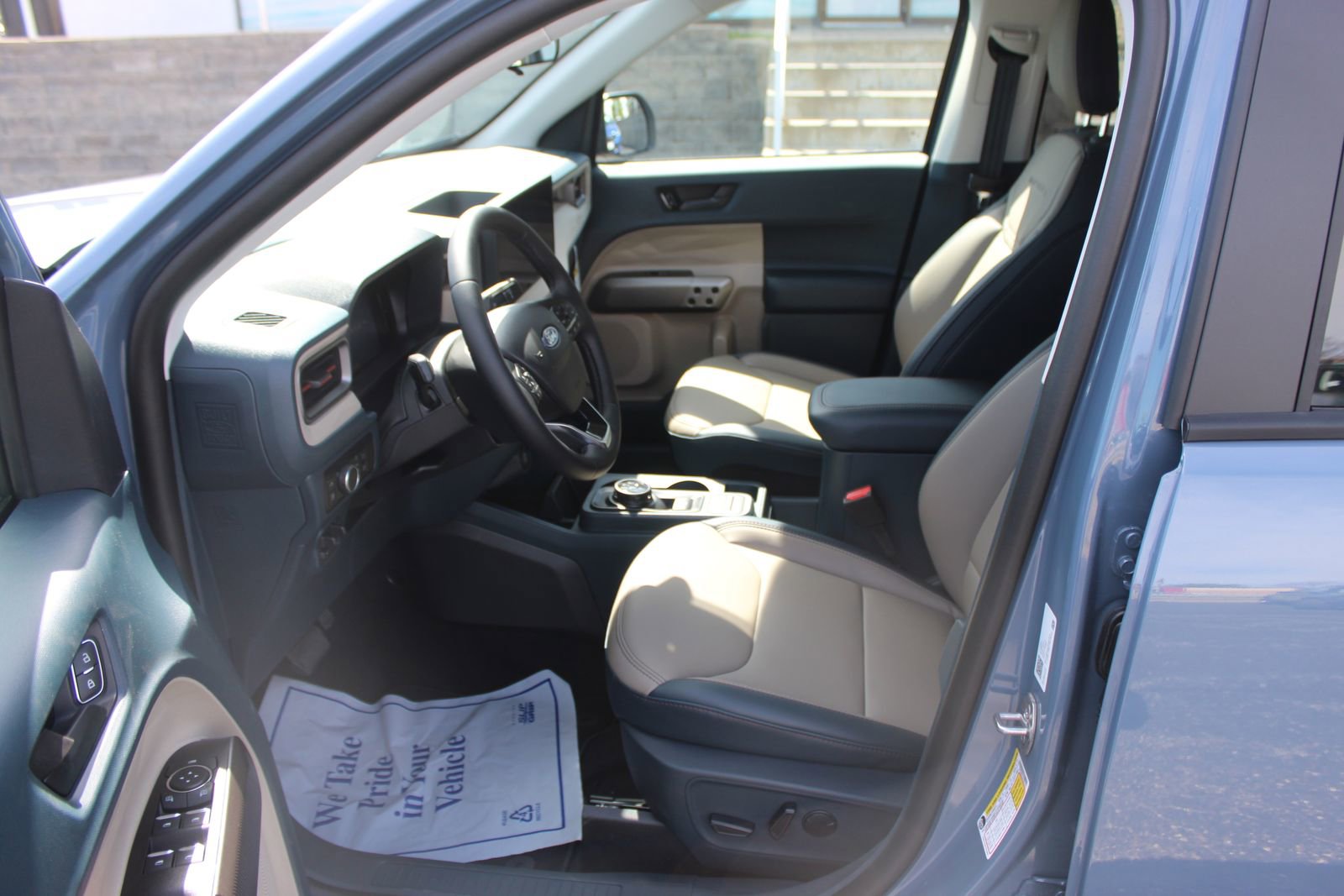 New 2026 Ford Maverick Lariat w/ 4K Tow Package AWD/4WD image 25