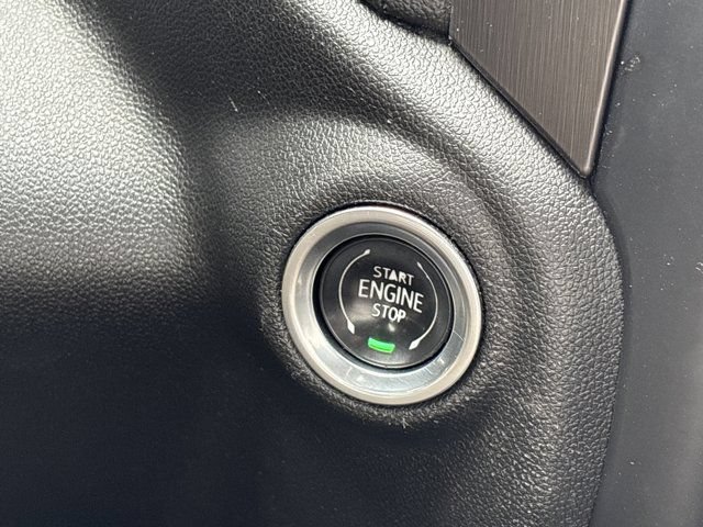 Used 2022 GMC Sierra 2500 AT4 w/ AT4 Premium Plus Package AWD/4WD image 35
