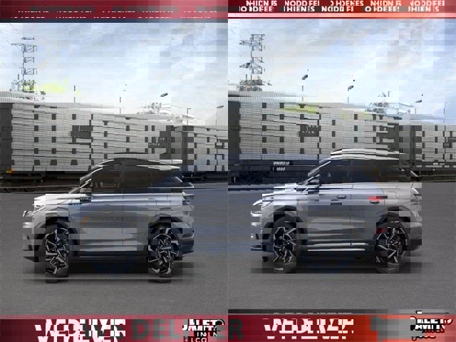 New 2025 Lincoln Corsair Reserve image 3