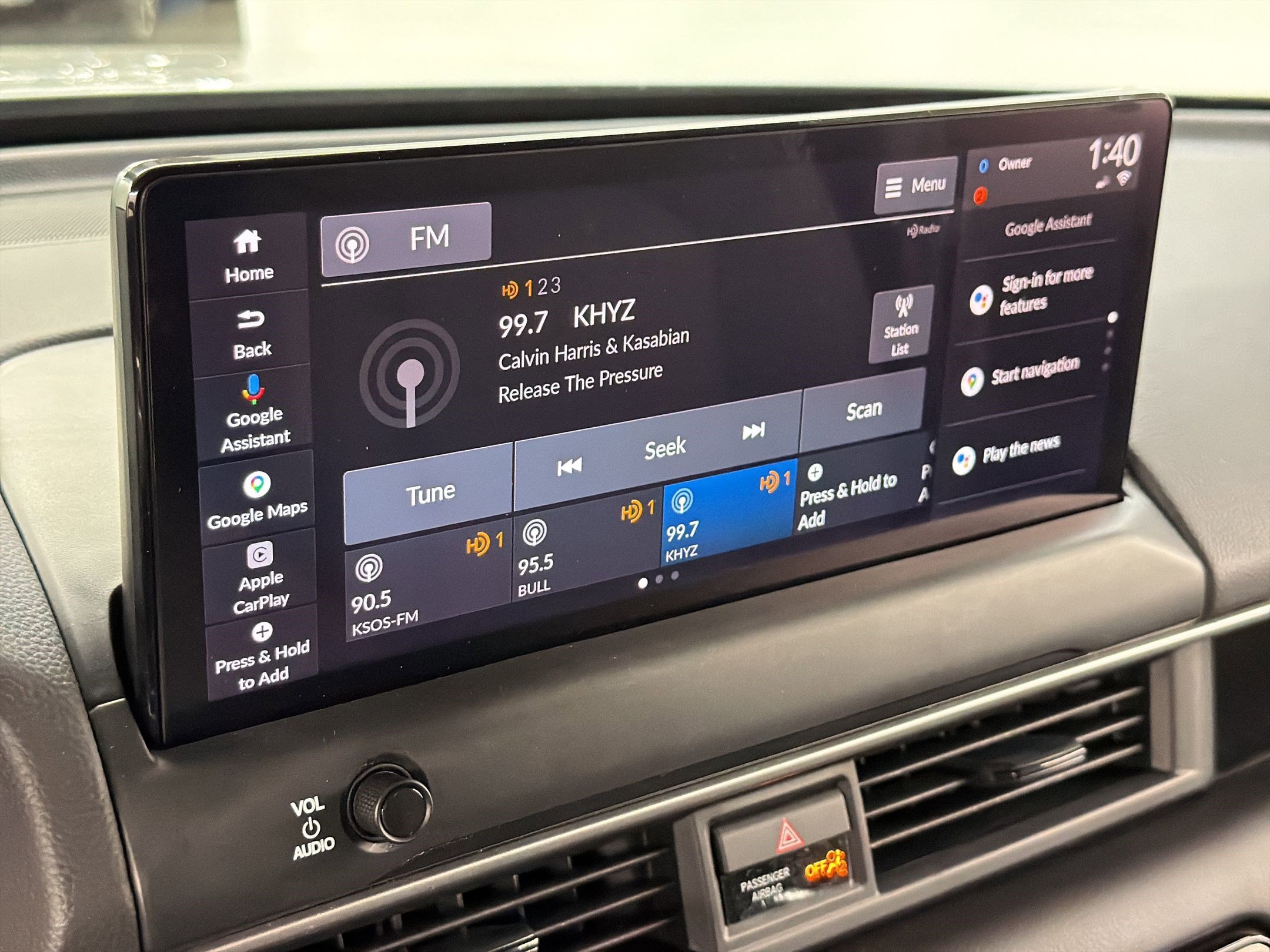 New 2026 Honda Pilot Sport image 23