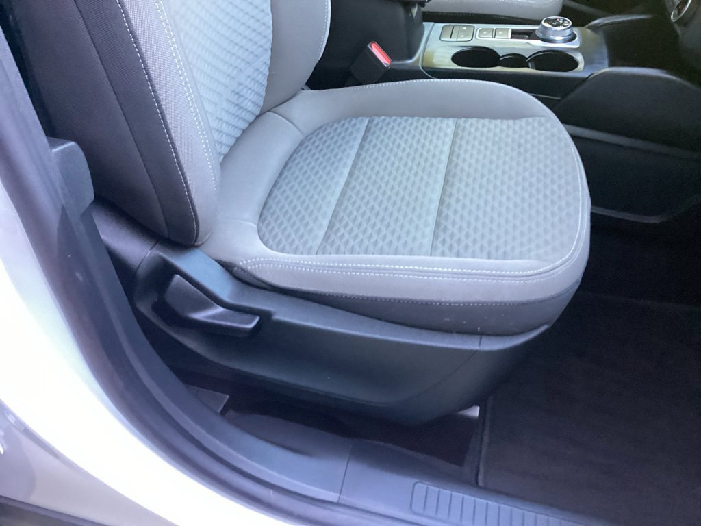 Used 2022 Ford Escape SE w/ Convenience Package FWD image 34