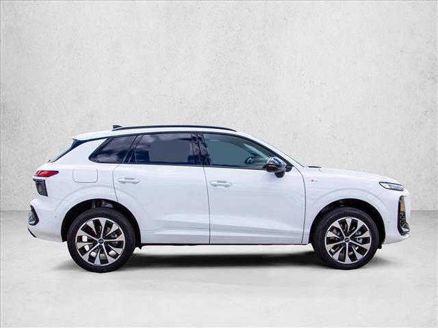 New 2026 Audi Q3 quattro 2.0T AWD/4WD image 4