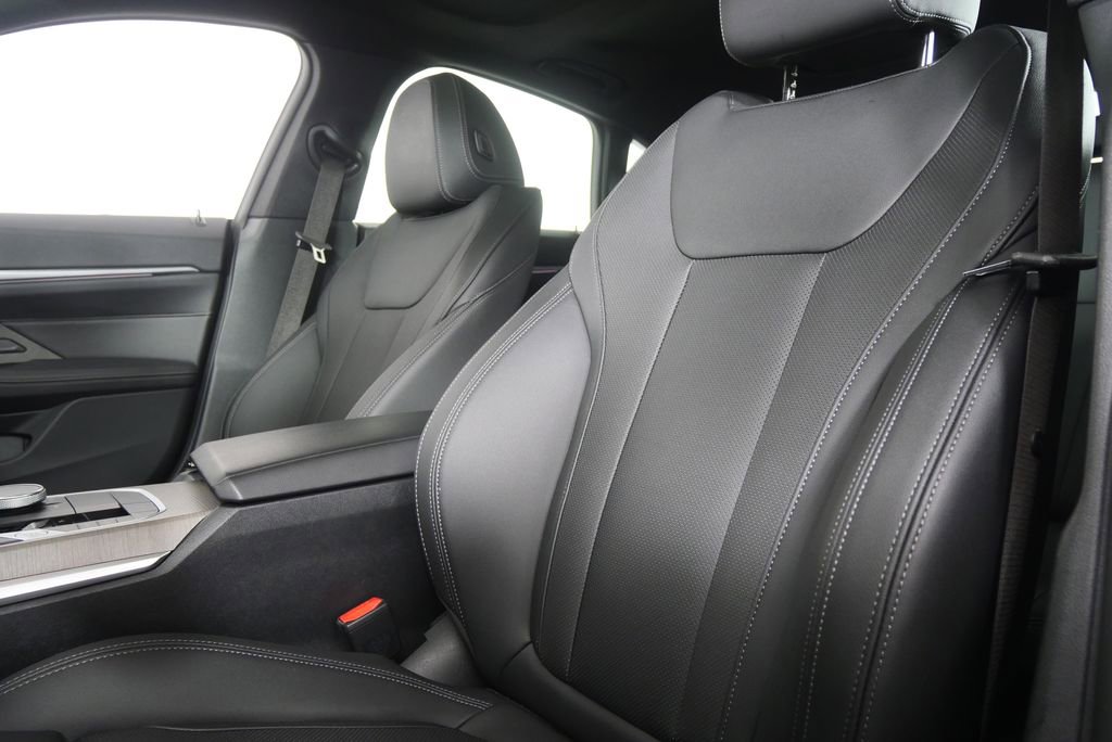 Certified 2025 BMW 430i w/ Premium Package RWD image 10