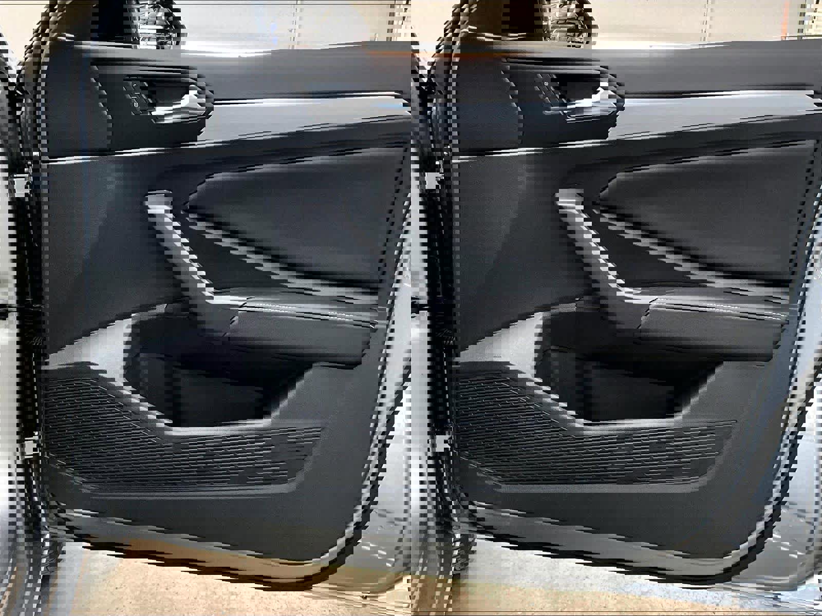 Used 2025 Volkswagen Jetta Sport image 25