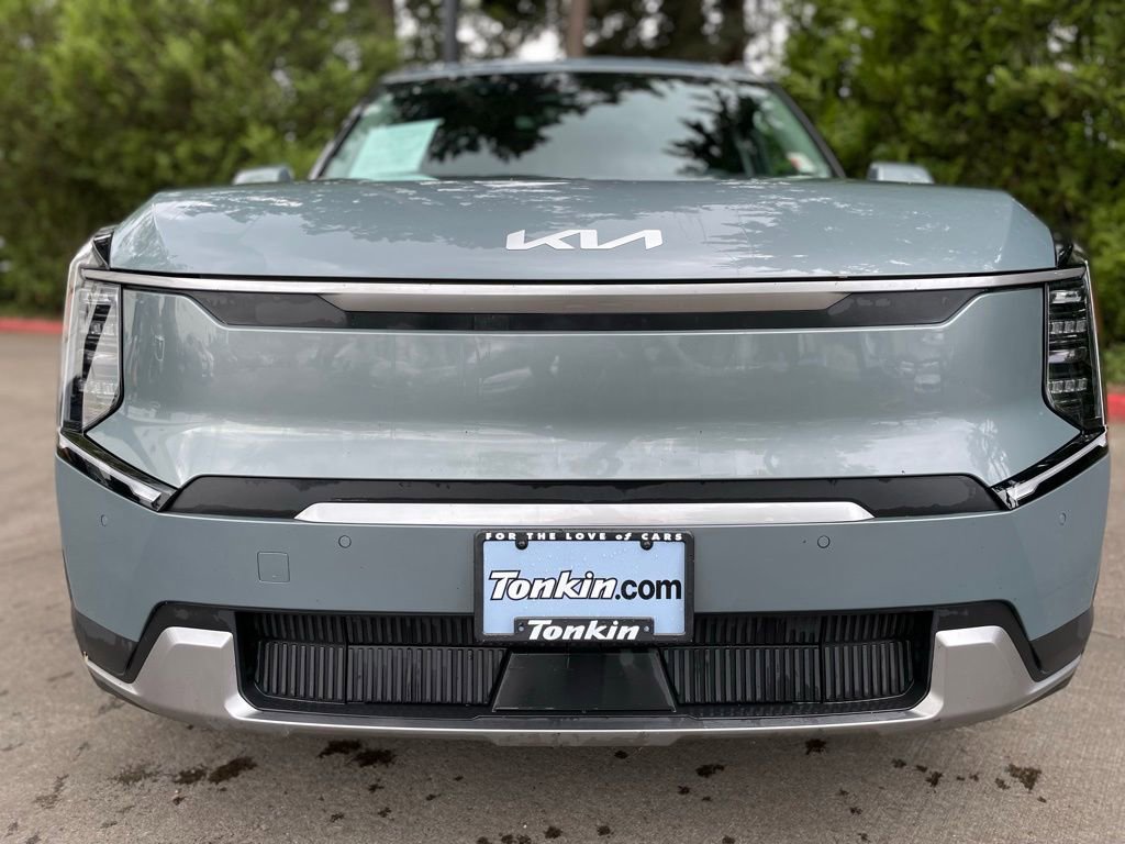 Used 2024 Kia EV9 Wind AWD/4WD image 8