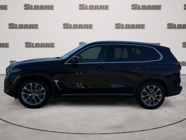 Used 2024 BMW X5 xDrive40i w/ Premium Package AWD/4WD image 2