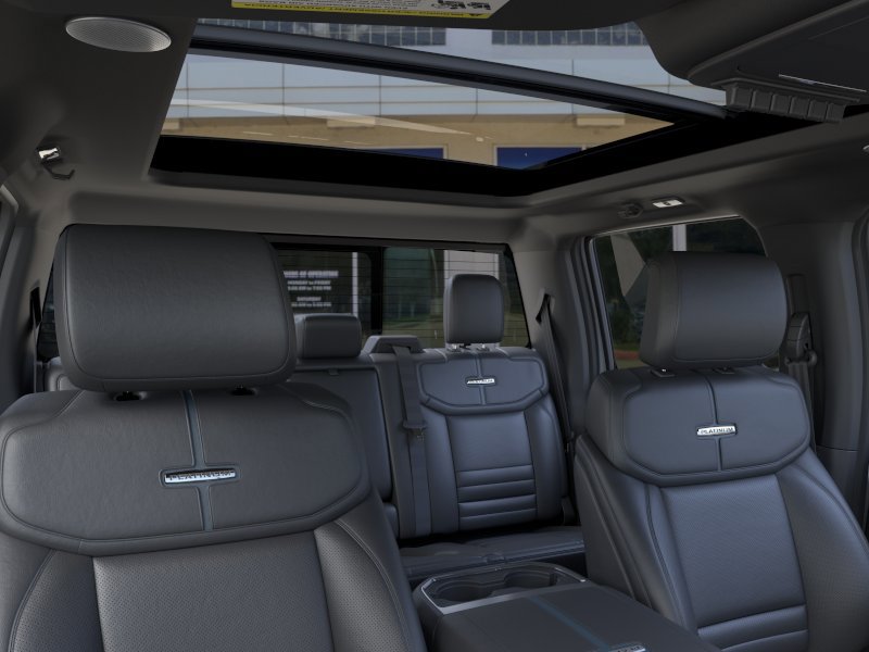 New 2026 Ford F350 4x4 Crew Cab DRW Super Duty image 22