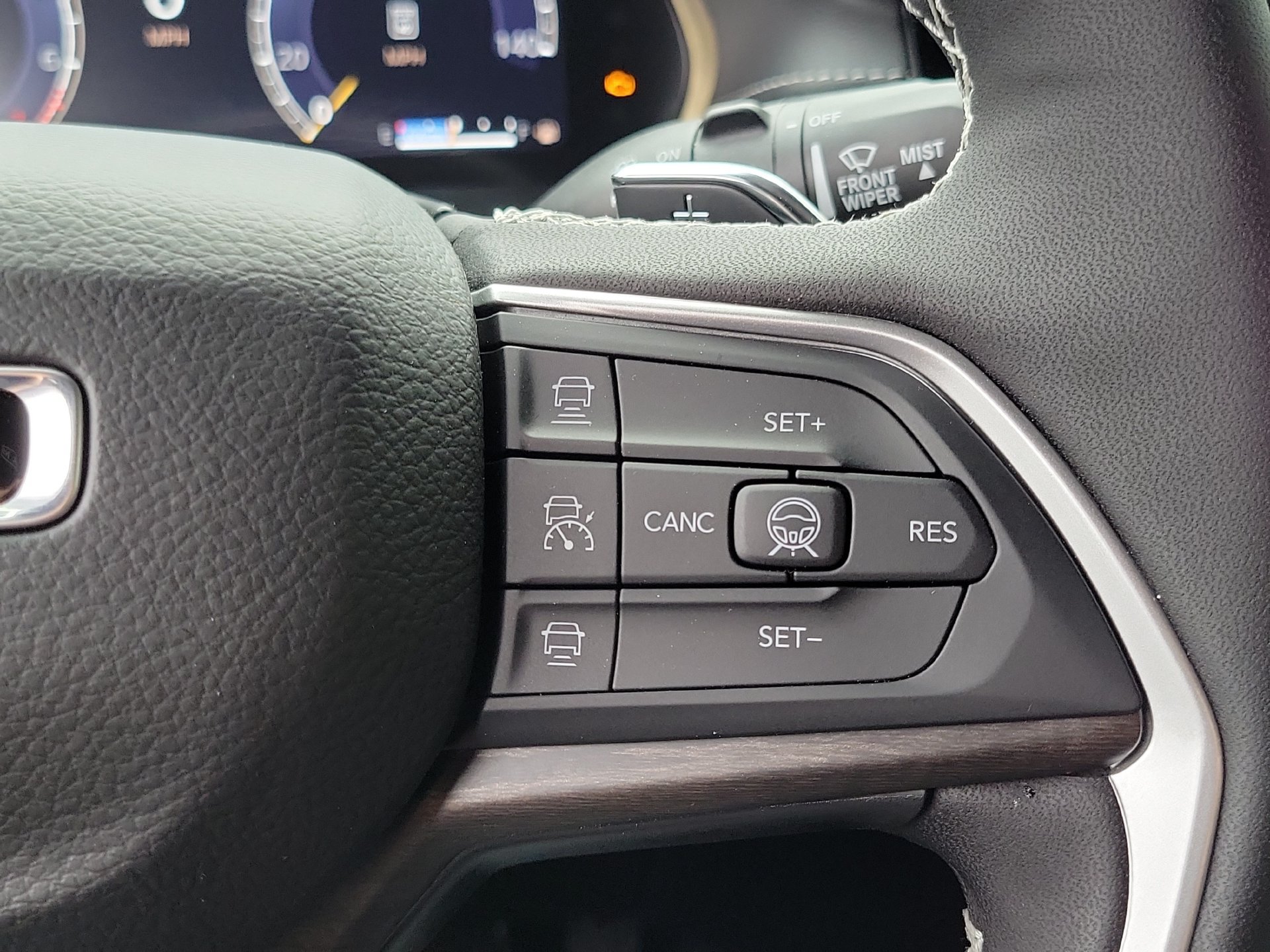 New 2026 Jeep Grand Cherokee Altitude AWD/4WD image 6