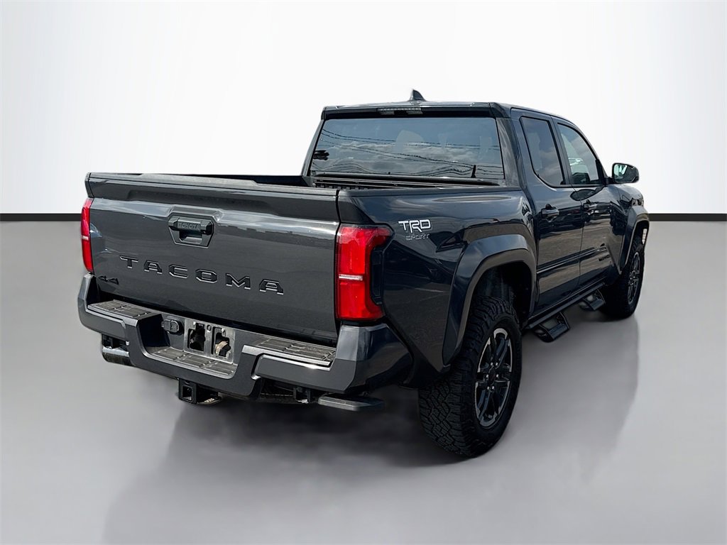 Used 2025 Toyota Tacoma SR5 image 5