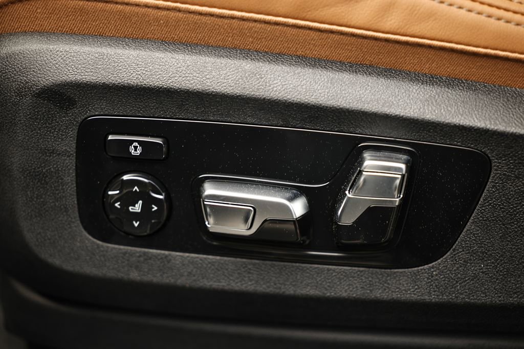 New 2026 BMW X5 xDrive50e w/ Executive Package AWD/4WD image 23