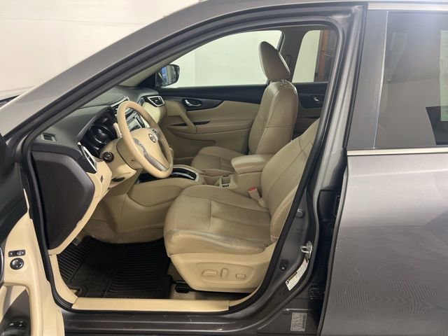 Used 2015 Nissan Rogue SL image 17