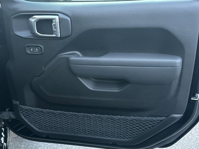 New 2026 Jeep Gladiator Sport image 14