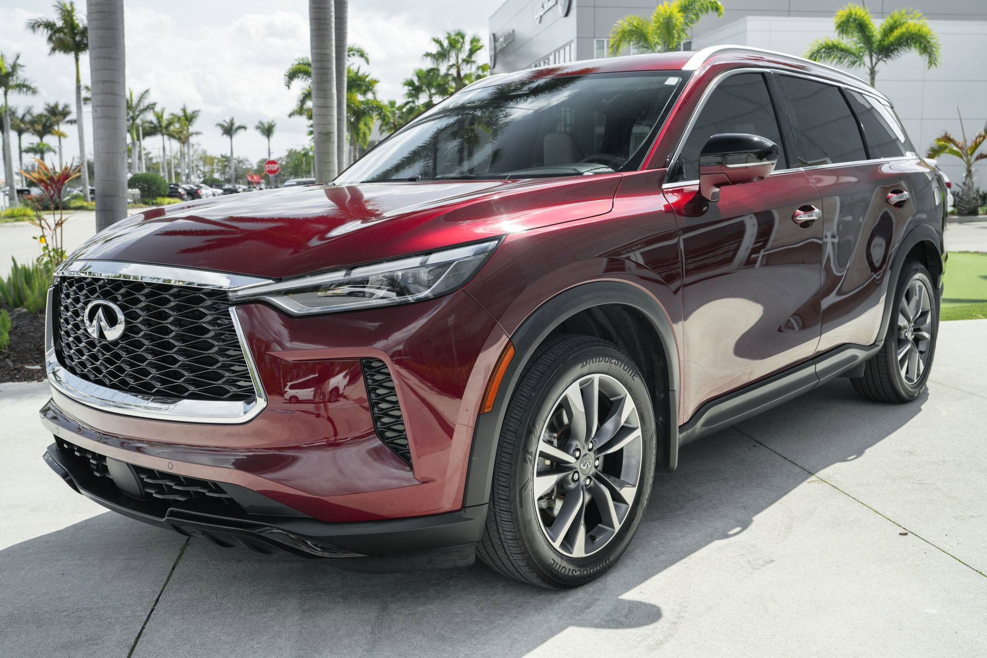 Used 2023 INFINITI QX60 Luxe image 5