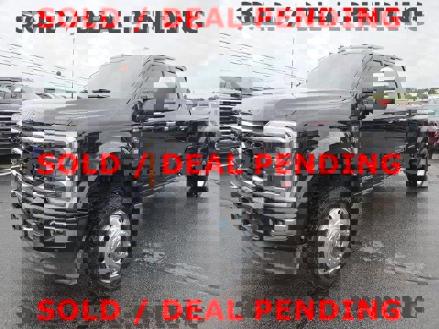 Used 2024 Ford F450 Limited w/ FX4 Off-Road Package image 2