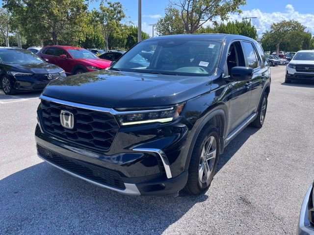 Used 2024 Honda Pilot EX-L image 3