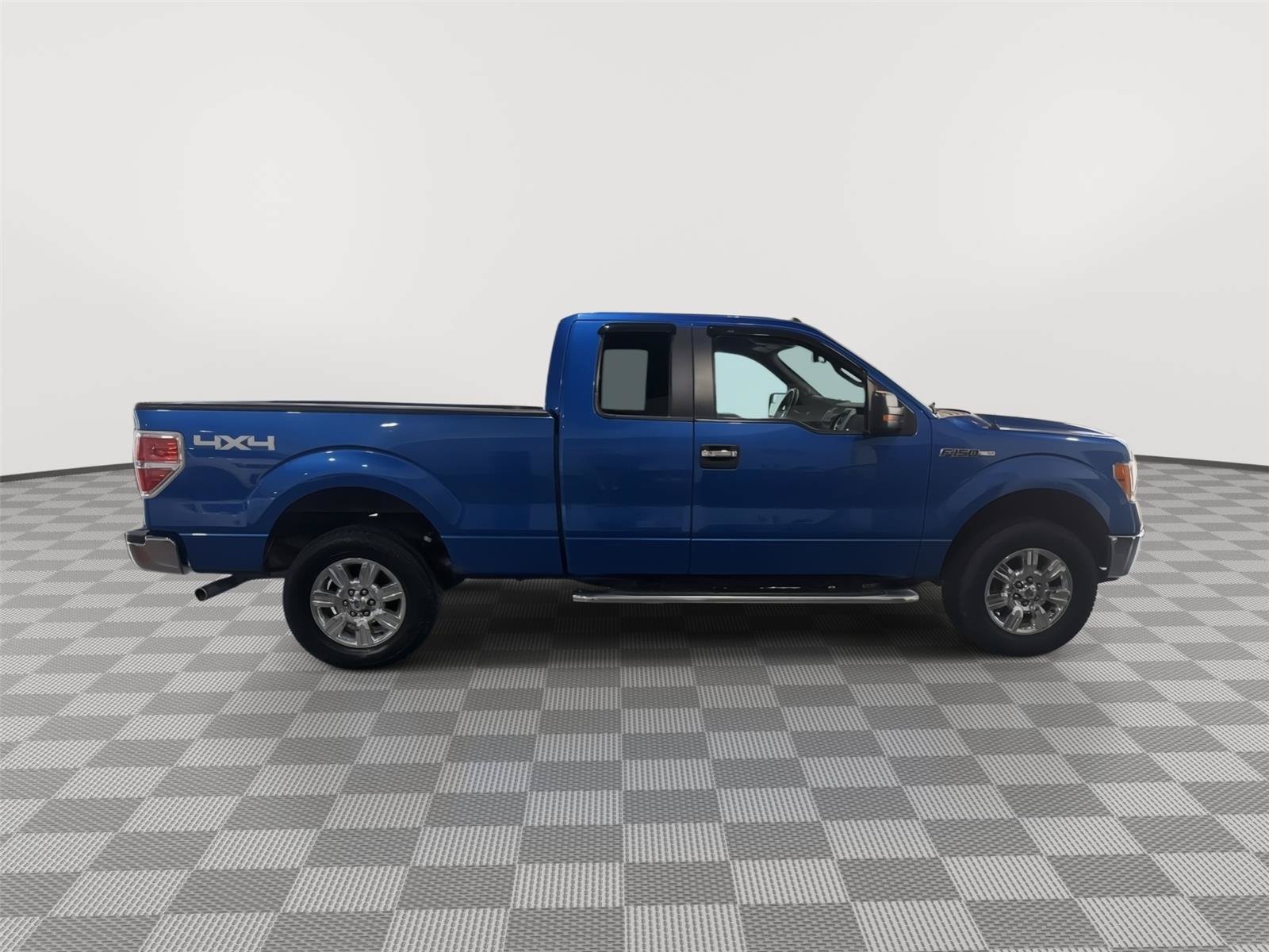 Used 2012 Ford F150 XLT w/ XLT Chrome Pkg AWD/4WD image 6