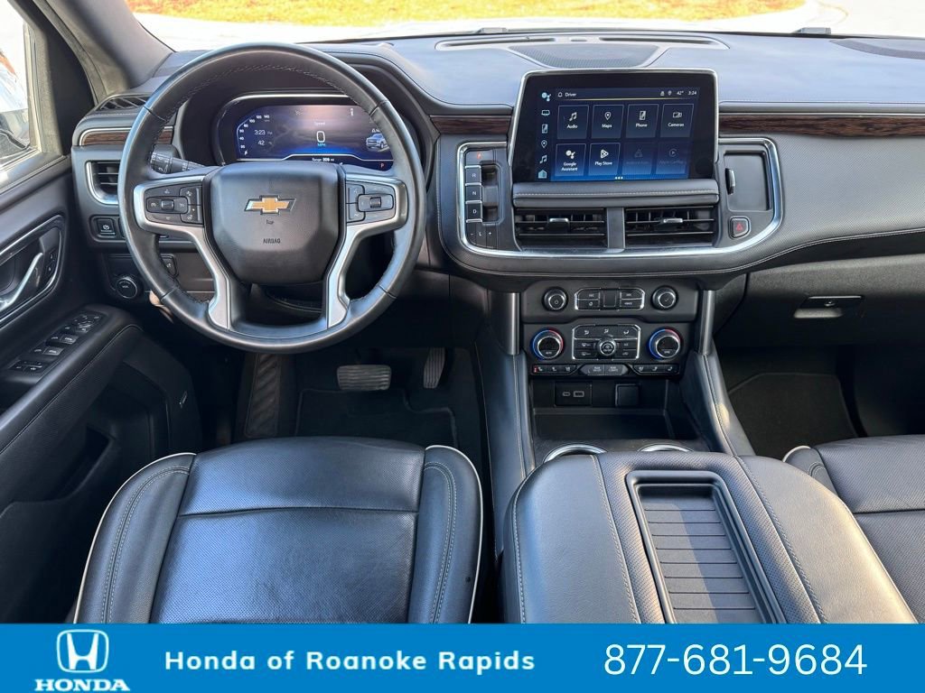 Used 2024 Chevrolet Suburban Premier image 4