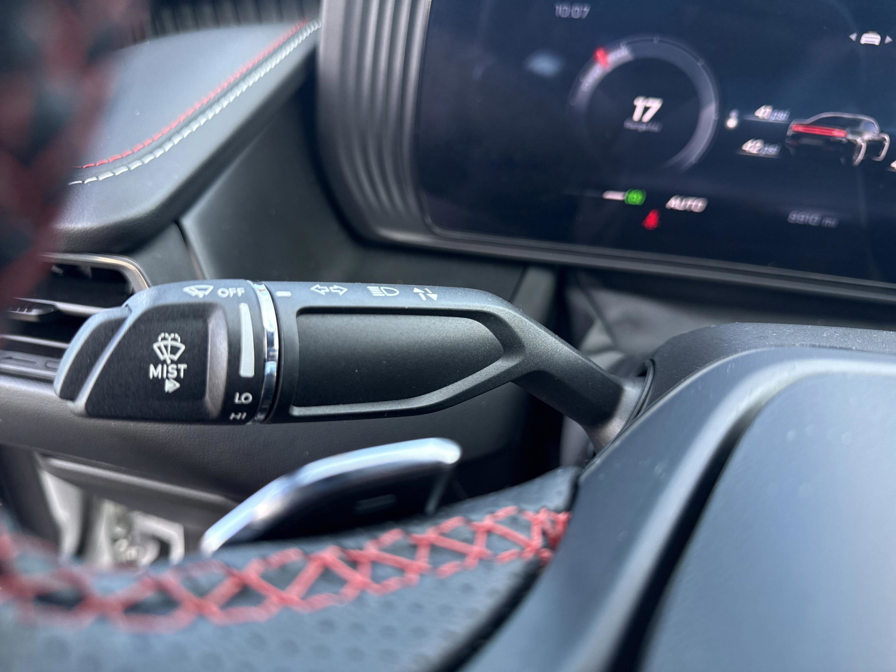 Used 2025 Dodge Charger R/T w/ Quick Order Package 25M R/T image 15