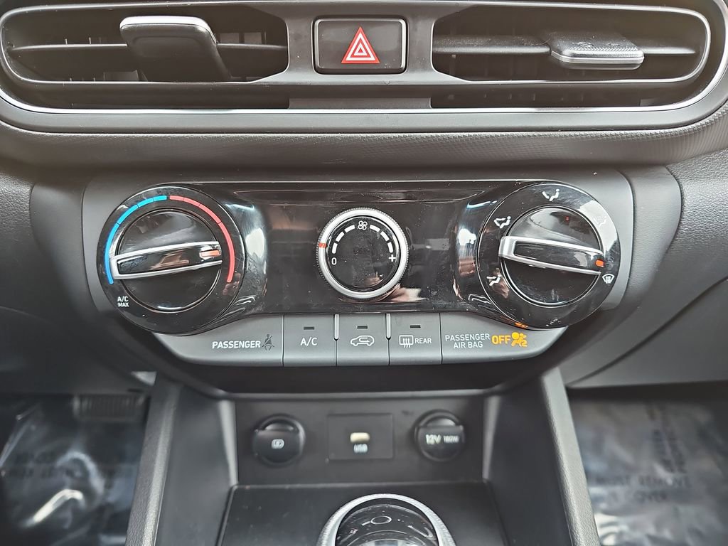 Used 2023 Hyundai Kona SEL image 20