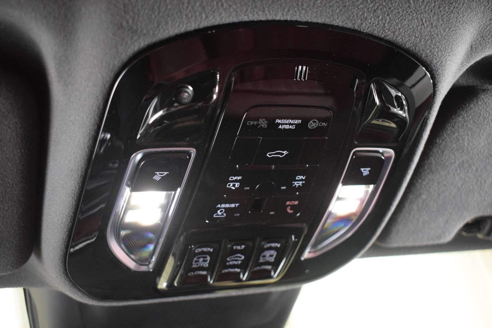 Certified 2023 Maserati Grecale Modena AWD/4WD image 37