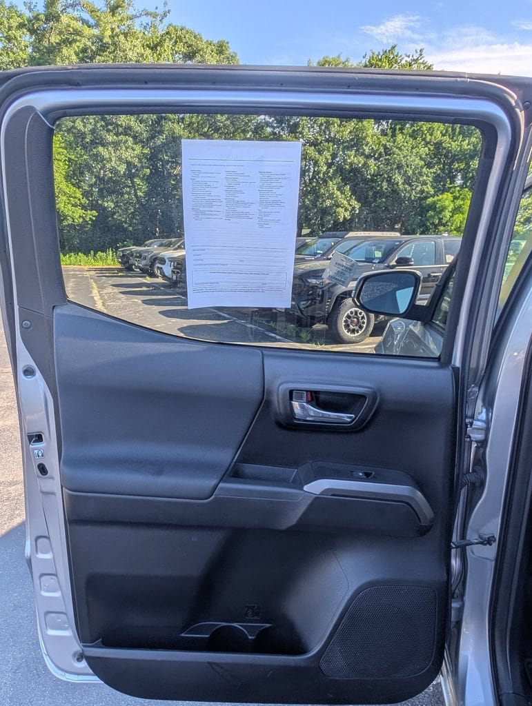 Certified 2018 Toyota Tacoma TRD Sport RWD image 14