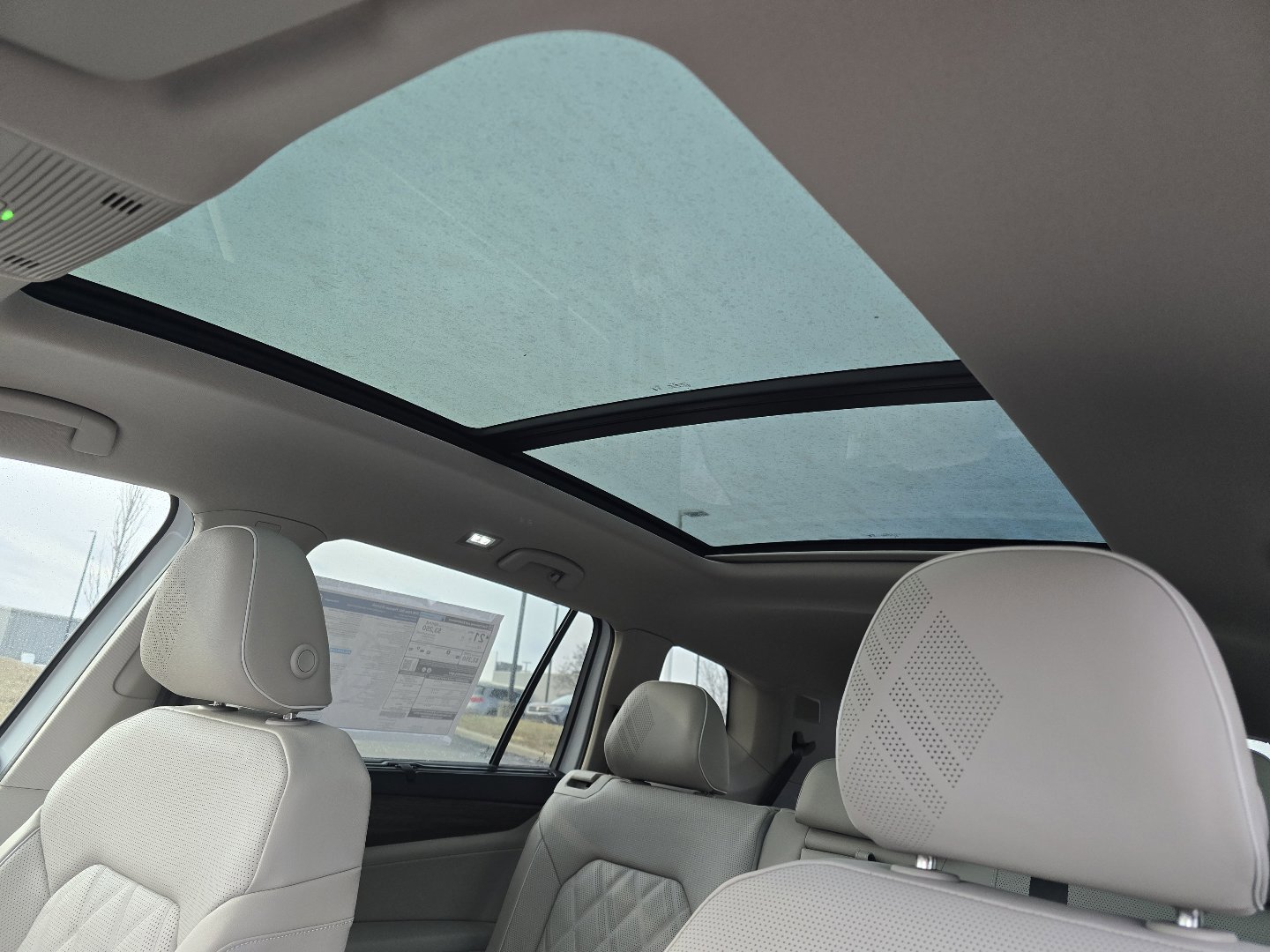 New 2026 Volkswagen Atlas SEL Premium R-Line image 3