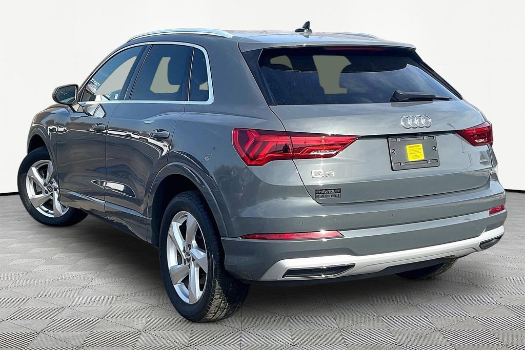 Used 2020 Audi Q3 2.0T Premium w/ Convenience Package image 4