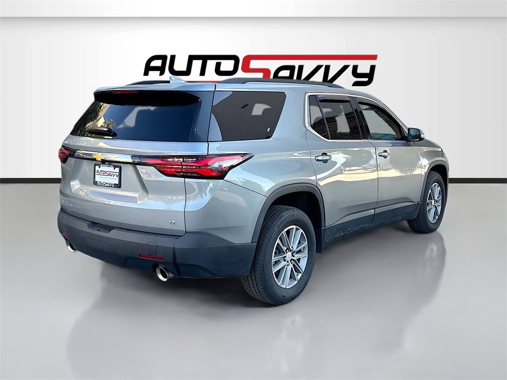 Used 2023 Chevrolet Traverse LT image 7