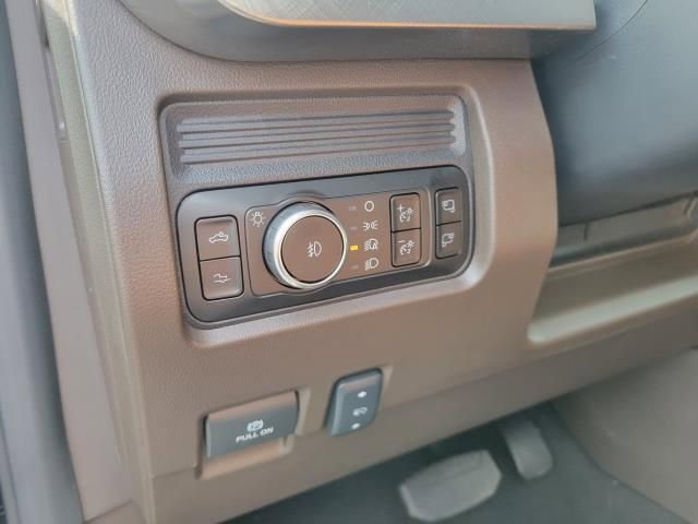 New 2026 Ford F350 Platinum image 26