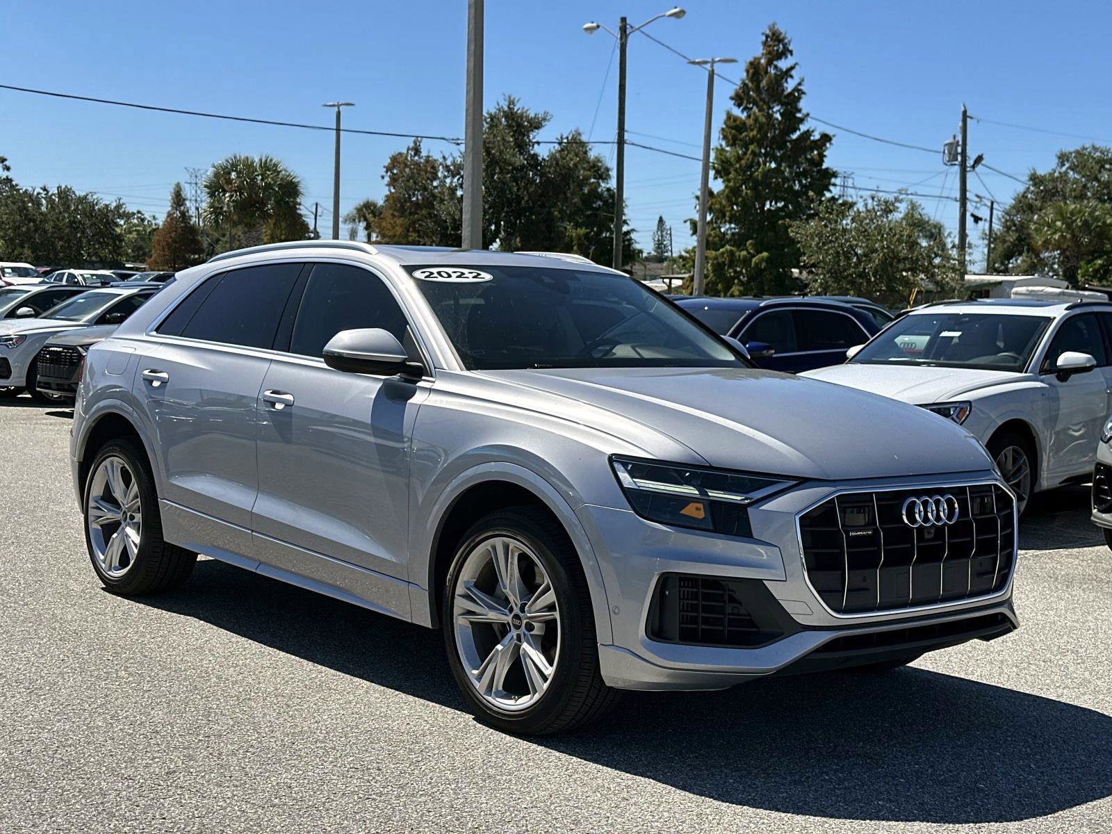 Used 2022 Audi Q8 Premium Plus image 4