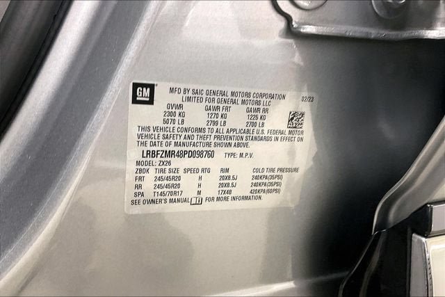 Certified 2023 Buick Envision Preferred w/ Sport Touring Package AWD/4WD image 32