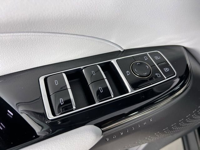 Certified 2026 Cadillac Lyriq Sport AWD/4WD image 24