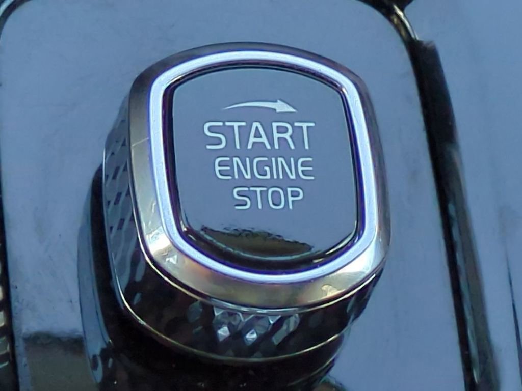 Used 2018 Volvo XC90 T6 Inscription w/ Convenience Package image 24