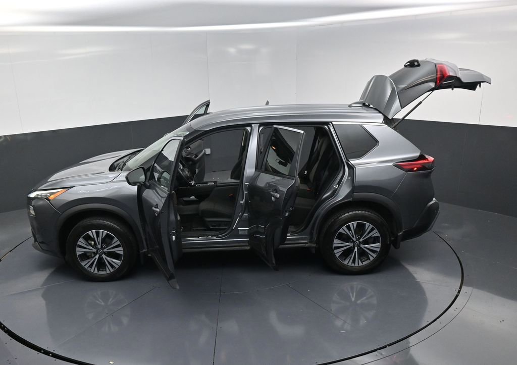 Used 2023 Nissan Rogue SV image 26
