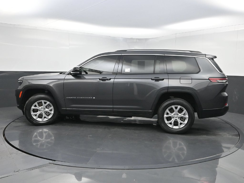 Used 2023 Jeep Grand Cherokee L Limited RWD image 45