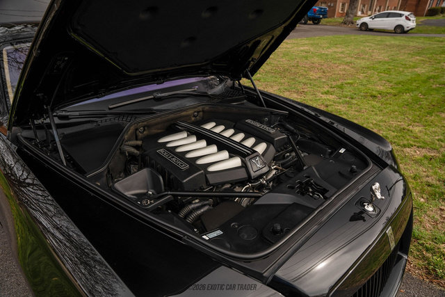 Used 2014 Rolls-Royce Ghost image 16