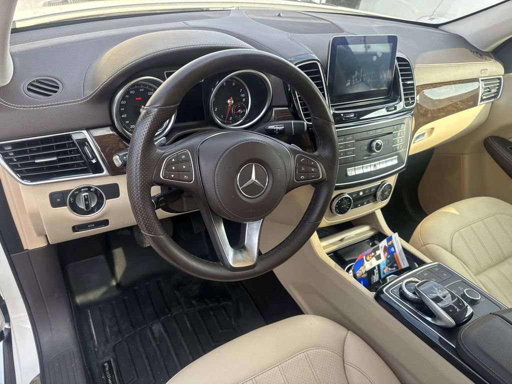 Used 2018 Mercedes-Benz GLS 450 4MATIC image 18