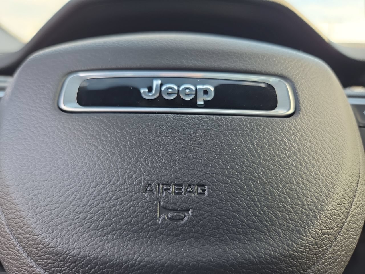 New 2026 Jeep Compass Limited w/ Sun, Sound & Navigation Group AWD/4WD image 23